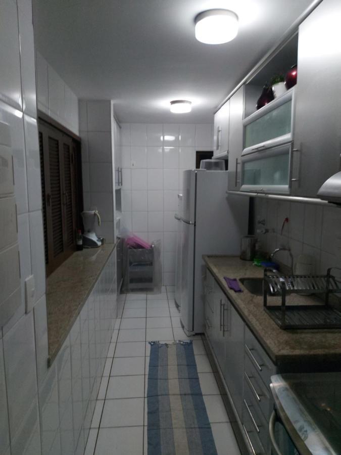 Apartamento Em Guarajuba 200M Da Praia Camaçari Exteriér fotografie